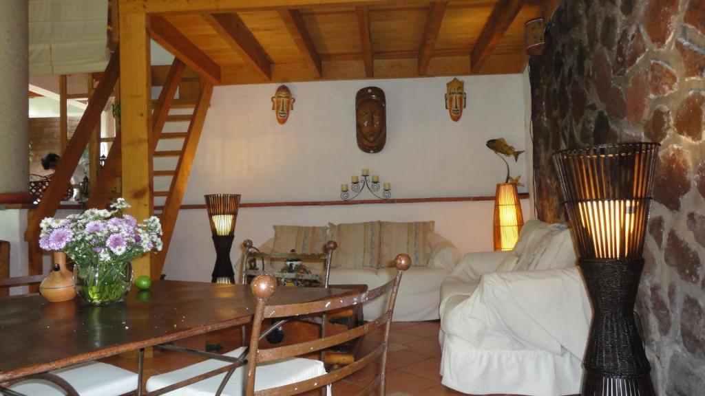 Casa D'Lobo Hotel Boutique Malinalco Luaran gambar